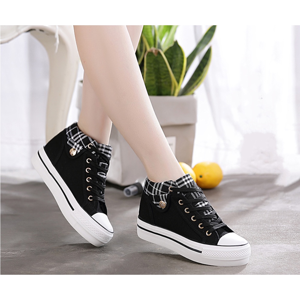 Giày ULZZANG Giày Sneaker Đế Độn Dế Bánh Mì 4CM Cổ Cao