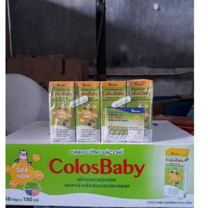 1 thùng Sữa bột pha sẵn ColosBaby 180ml