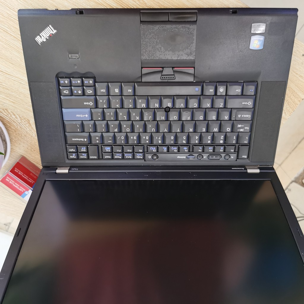 Laptop cũ giá rẻ phục vụ văn phòng học tập Lenovo T520 core i5-V3320M, RAM 4GB, SSD 120GB, màn 12.4