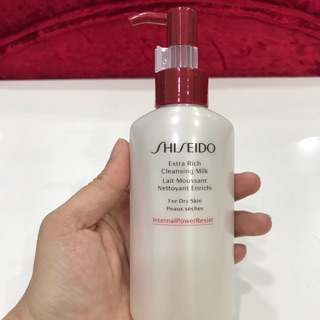 Sữa rửa mặt cho da khô Shiseido Ginza Tokyo Extra Rich Cleansing Milk