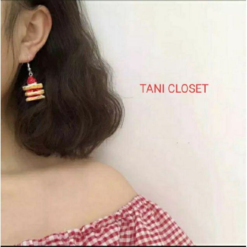 Bông Tai Hình Bánh Dâu Hàn Quốc Xinh Xắn