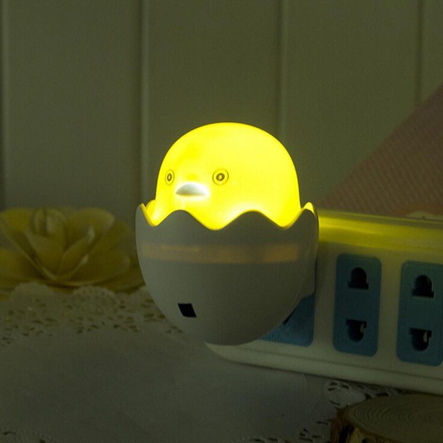 Đèn ngủ cảm ứng ánh sáng hình trứng gà
