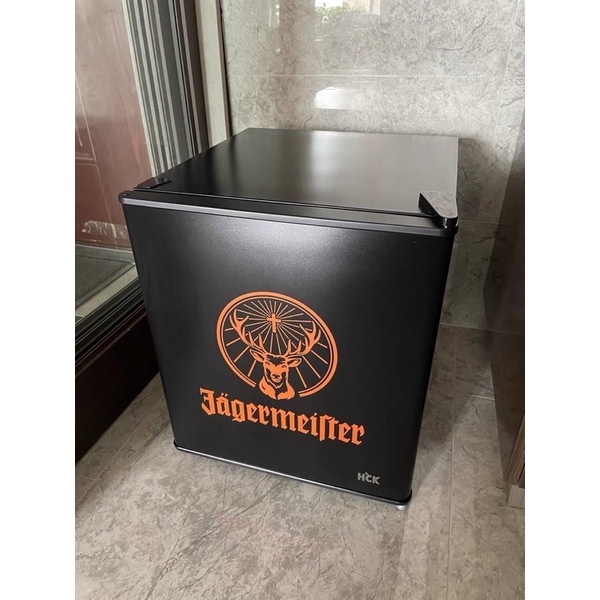 Tủ lạnh bảo quản đồ uống HKC x Jagermeister 34L chính hãng phong cách retro