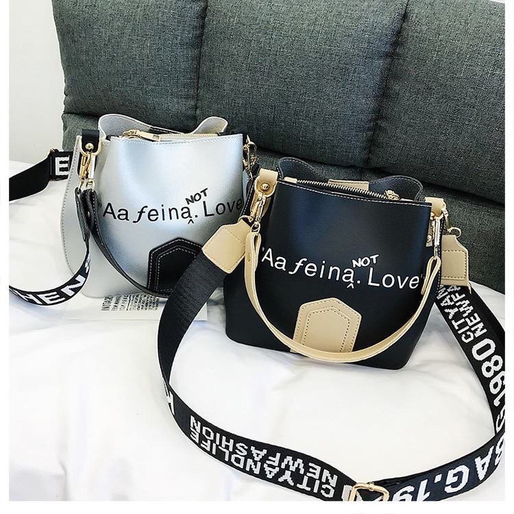 Túi xách Aa feina not love phong cách trẻ trung 🧡🧡🧡 Freeship