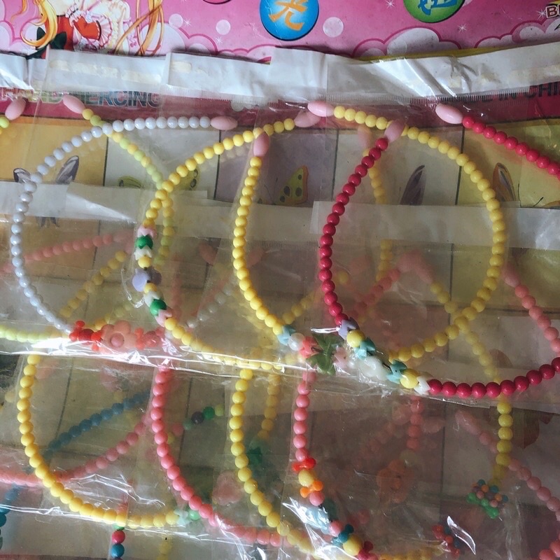 sỉ vỉ 18 chiếc bờm xâu hạt lạ mắt