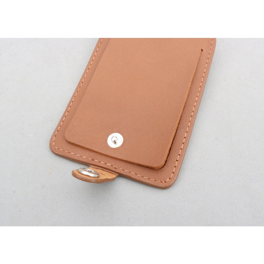 Thẻ Treo Hành Lí/ Luggage Tag Da Bò Có Dây Gài Có Nút Bóp Thương Hiệu GIPSY