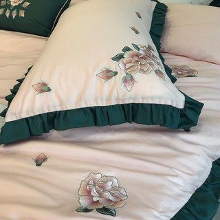 Set Lụa thêu Nụ Hoa Hồng cao cấp