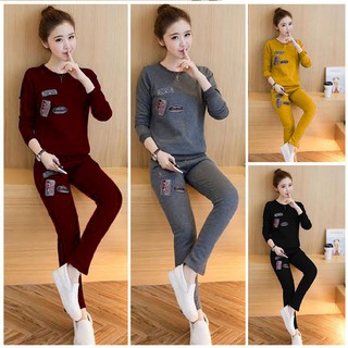 Bộ đồ thể thao nữ thu đông siêu xinh.