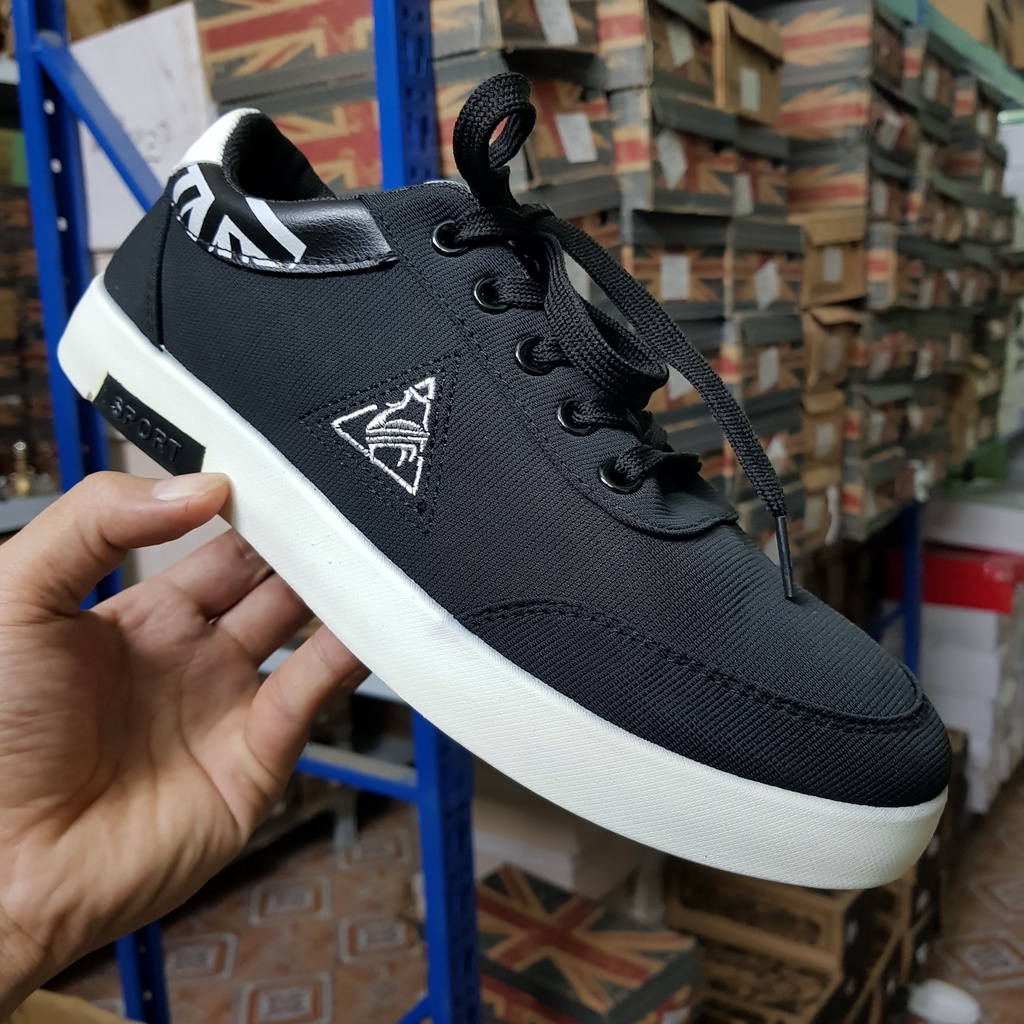 Giày Sneaker nam vải êm chân thoáng khí 041