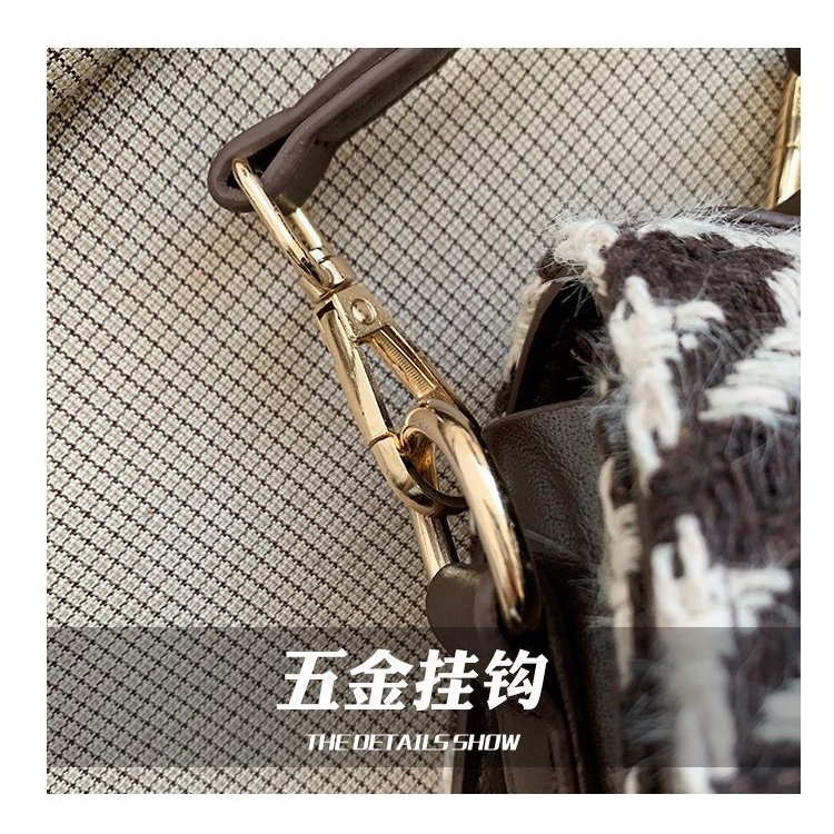 Túi Xách Boston Đeo Chéo Thời Trang Dễ Phối Đồ Cho Nữ