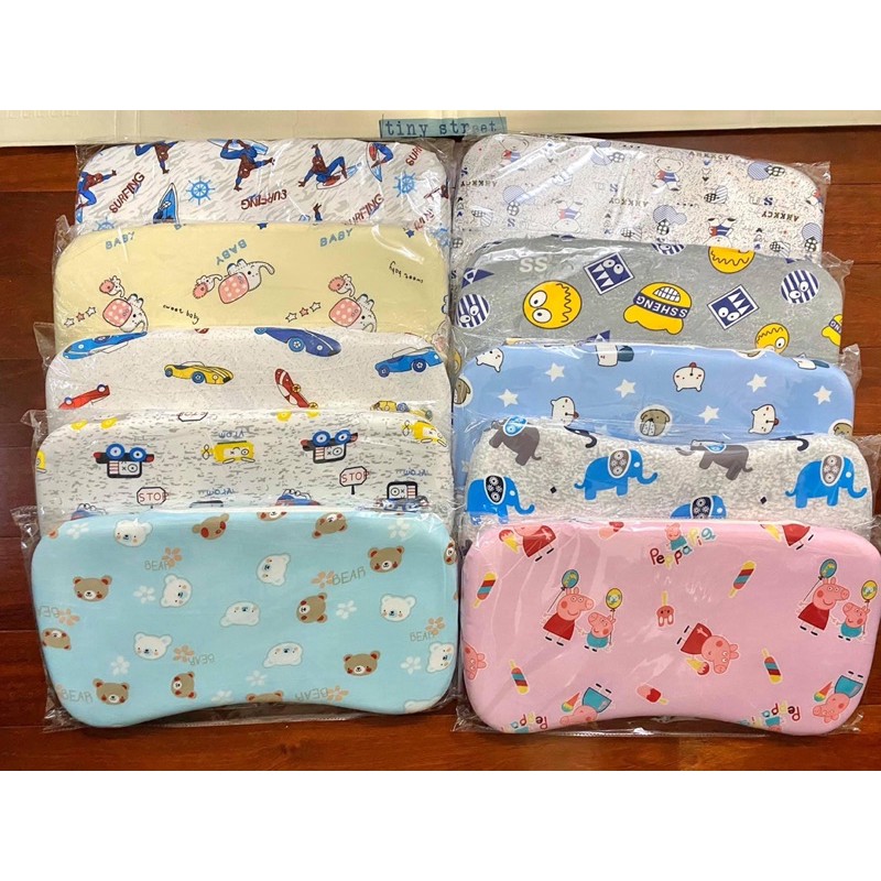 Gối cao su non to Baby Hien Trang, có lõm