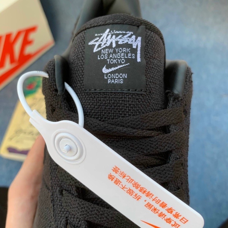 GIÀY AF1 STUS.SI ĐEN BLACK LAI AU