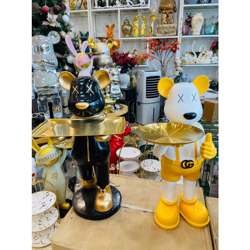 gấu bearbrick cao 85cm. gấu trang trí bearbrick. GẤU PHỤC VỤ/ Bearbrick/ Gấu bê đĩa