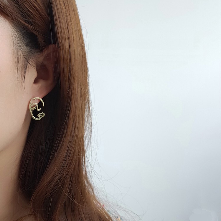Bông tai nữ " The Face " cổ điển chốt bạc phong cách Vintage, chân xỏ bạc 925 HER ACC H44
