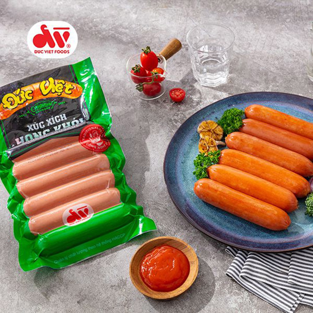 Gói 6 cây siêu to Xúc xích hong khói Đức Việt- Chuẩn vị Đức, Date luôn mới.