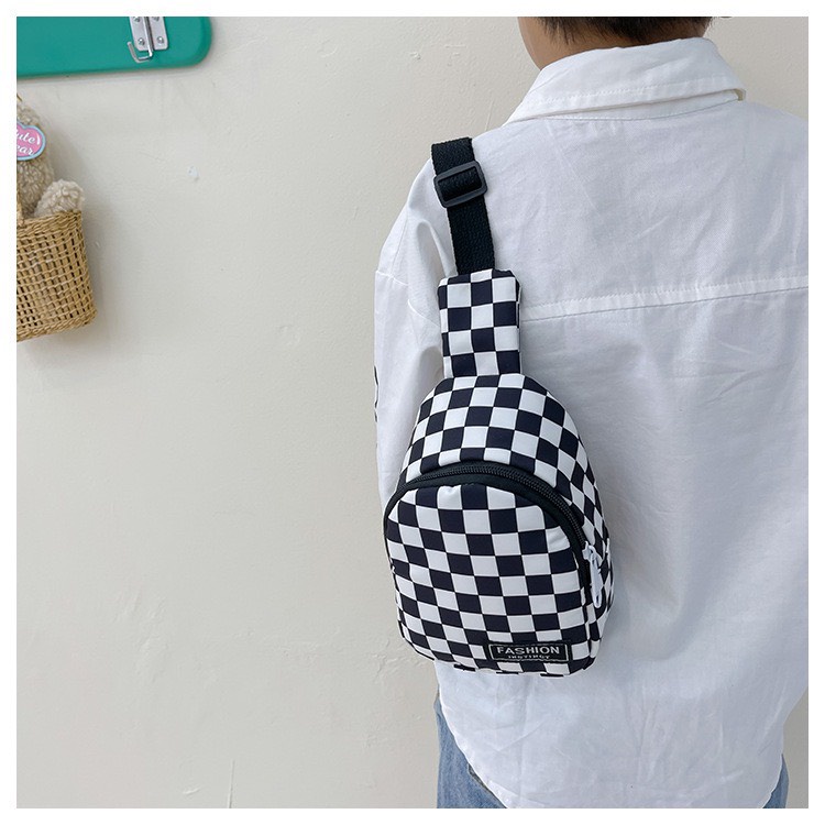 Túi Đeo Chéo Vai Họa Tiết Caro Thời Trang Cho Bé Trai Bé Gái