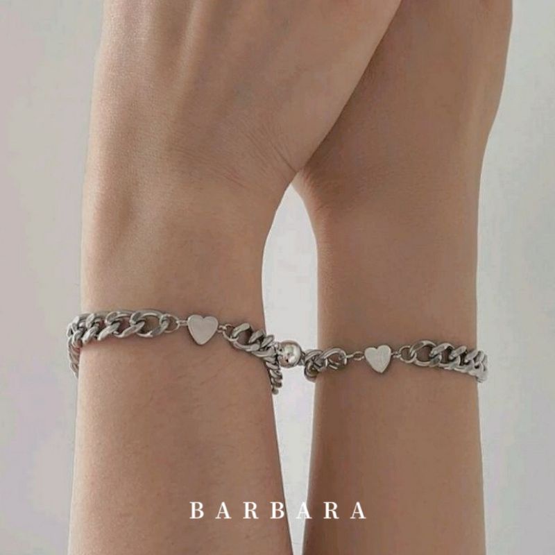 Vòng Tay Đôi Trái Tim Mạ Bạc Có Hạt Nam Châm Hút Nhau Cá Tính/ BARBARA