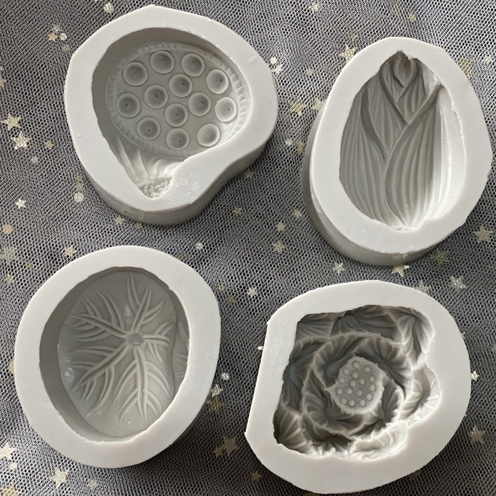 Bộ 4 khuôn silicon Sen Trôi Nước  làm bánh rau câu 3D 4D nhấn xôi, chè trôi nước