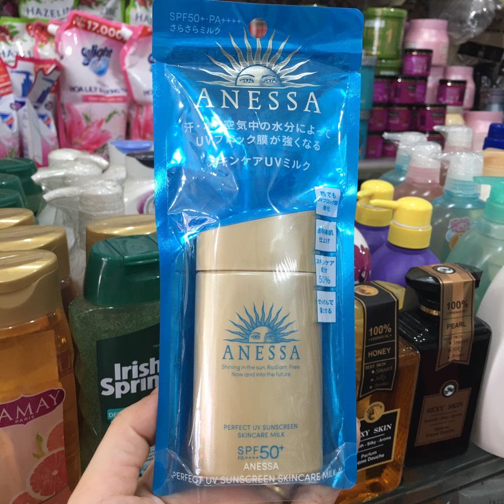 Sữa chống nắng dưỡng da kềm dầu ANESSA spf 50