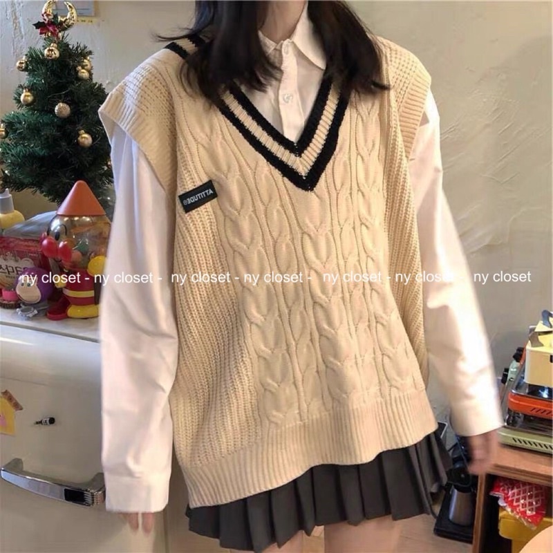 Áo gile fom dấu quần .