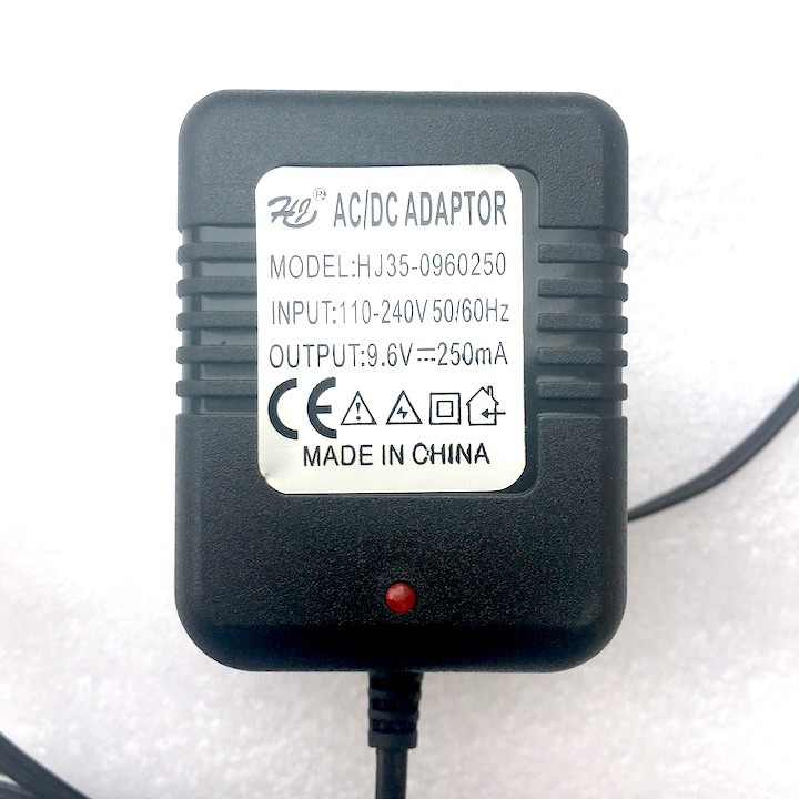 Sạc pin 9.6V-250mA-dùng cho pin Ni-Mh hoặc Ni-Cd - sạc pin máy xúc điều khiển