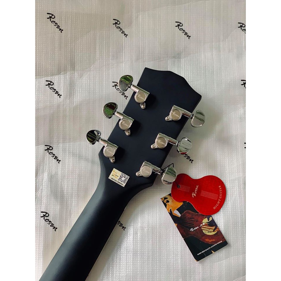 Đàn guitar Rosen G11 có gắn eq kết nối ra loa