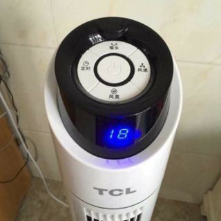 Quạt cây điều hòa góc