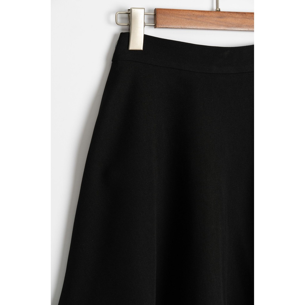 Chân váy nữ MADELEN màu đen phối lưới dáng xòe ngắn | BigBuy360 - bigbuy360.vn