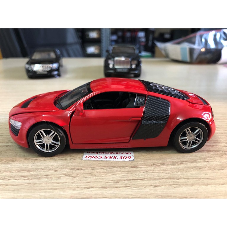Mô hình siêu xe Audi R8 bằng hợp kim tỉ lệ 1:32 –