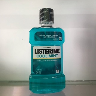 NƯỚC SÚC MIỆNG DIỆT KHUẨN BẠC HÀ MÁT LẠNH LISTERINE