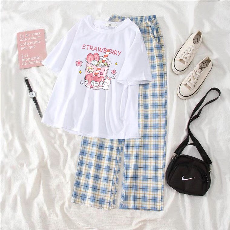 Sét Áo Nước dâu + quần kẻ xanh, Áo thun from rộng, Chất đẹp không xù, quần suông ống rộng, Sét bộ mặc ở nhà - MODY