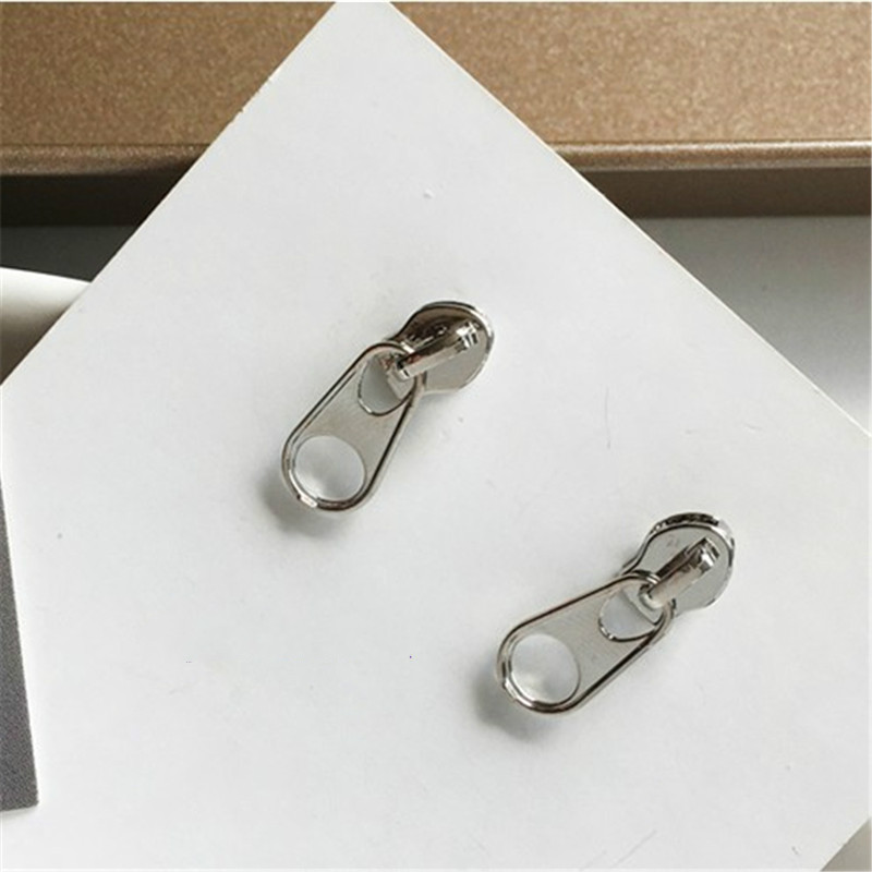 Bông Tai Dây Kéo Bằng Kim Loại Phong Cách Harajuku 22061 Dễ Phối Đồ