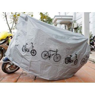 Bạt phủ che xe máy.
