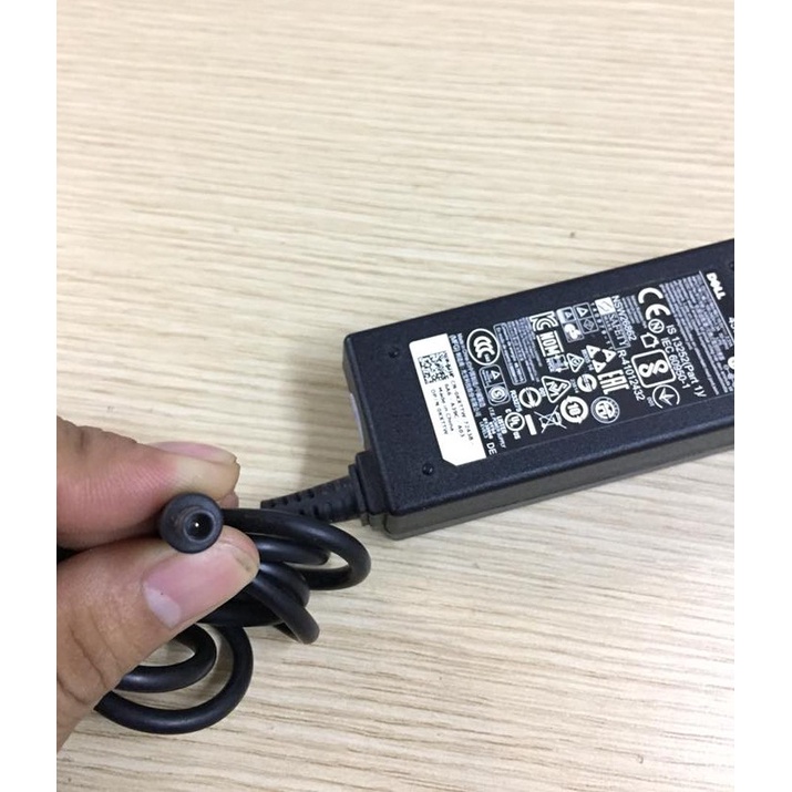 Sạc Dell chân kim nhỏ zin bóc máy kèm dây nguồn(dành cho các mã dell đời cao)