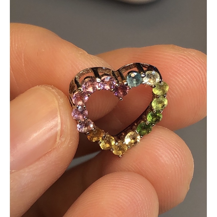 Mặt dây tourmaline