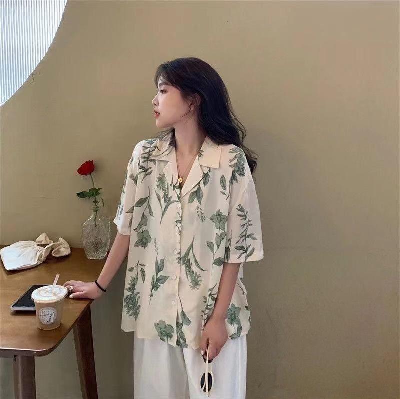 Áo sơ mi nữ tay ngắn dáng rộng dễ thương