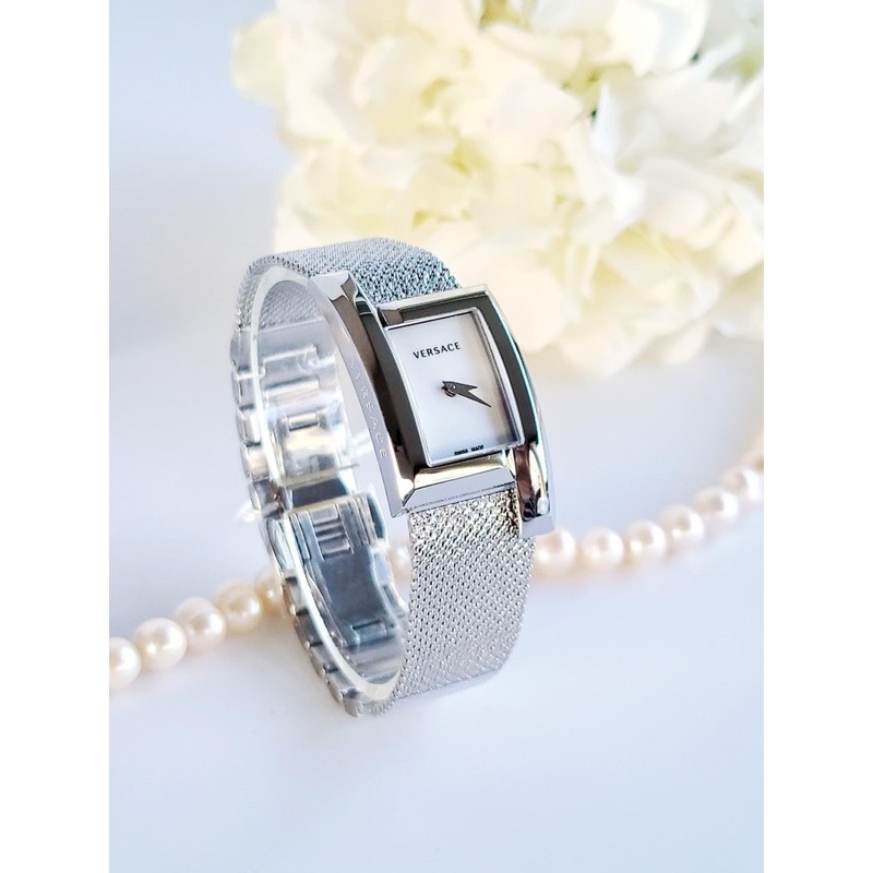 Đồng hồ nữ 𝐕𝐄𝐑𝐒𝐀𝐂𝐄 𝐆𝐑𝐄𝐂𝐀 𝐈𝐂𝐎𝐍 .