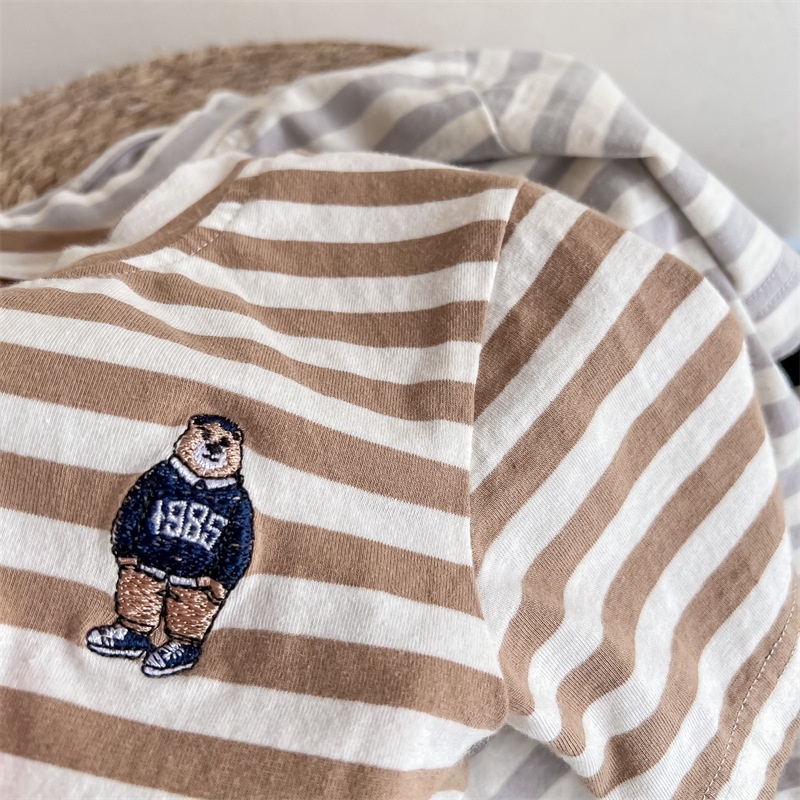 Áo Thun Tay Ngắn Cổ Tròn Kẻ Sọc Thêu Hình Gấu Dễ Thương Cho Bé 1-5 Tuổi