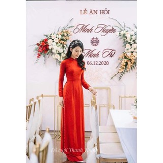 Bộ áo dài dâu truyền thống
