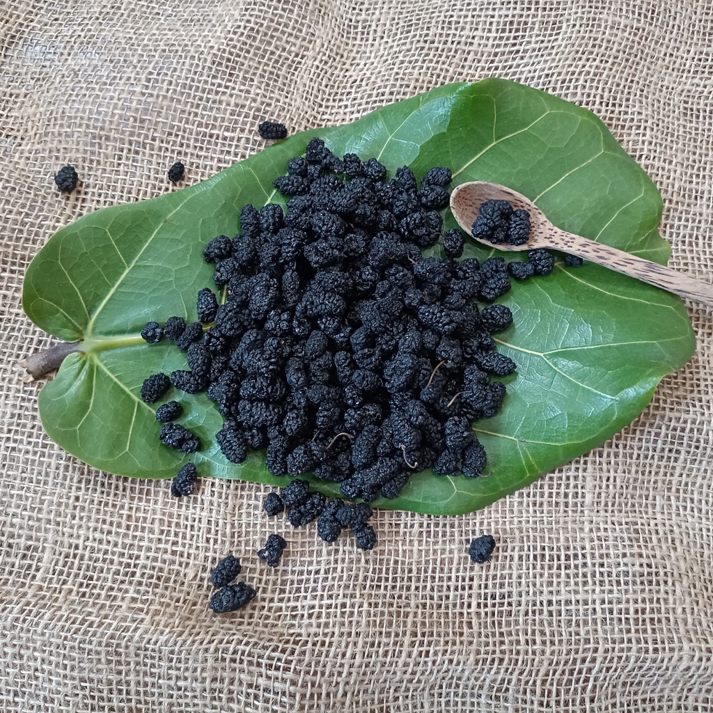 Dâu tằm sấy khô nguyên quả Racos 500gr- Trái dâu tằm khô dẻo vị ngọt vừa dùng để pha trà, ăn liền