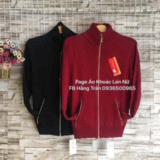 Khoác len cổ cao túi có dây kéo .