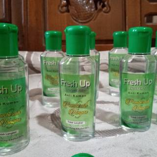 Nước Rửa Tay Dung Tích 70 ml Chất Lượng Cao