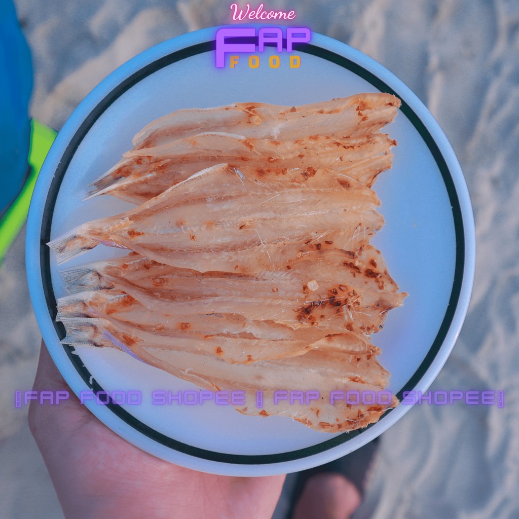 Cá cơm khô, cá cơm sấy khô ướp gia vị đặc sản Phan Thiết mua về tẩm gia vị chiên dòn hoặc rim ăn rất ngon - FapFood