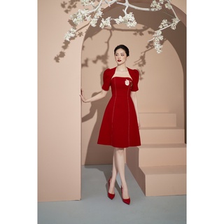 LAVIEM - Đầm đỏ thêu hoa Pandora