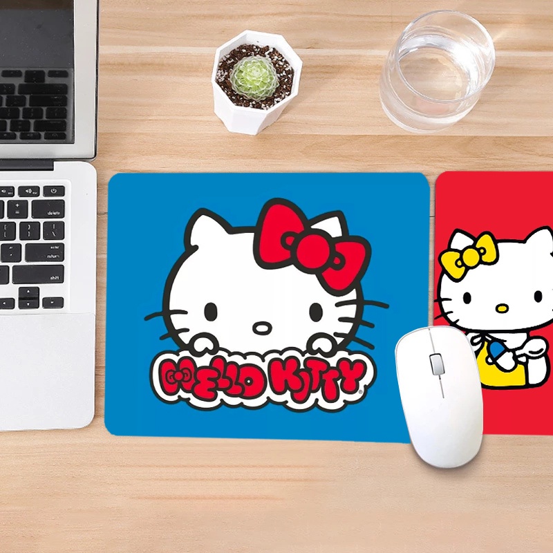 Tấm Lót Chuột Máy Tính In Hoạt Hình Hello Kitty Độc Đáo Tiện Dụng