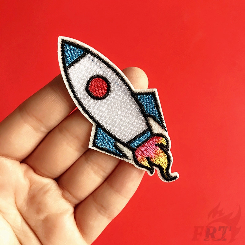 Hình Dán Ủi Thêu Hình Kỳ Lân Và Cầu Vồng