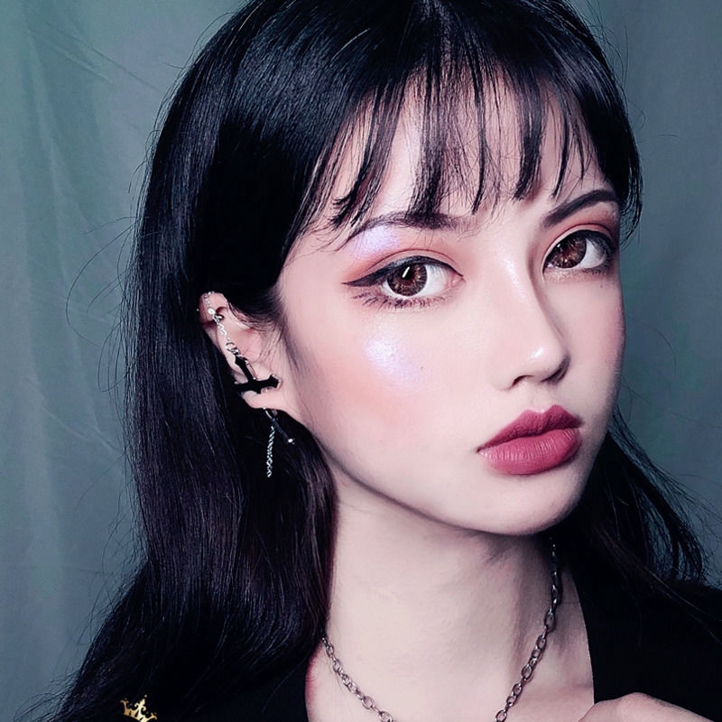 Khuyên tai thiết kế phong cách cổ điển thời trang