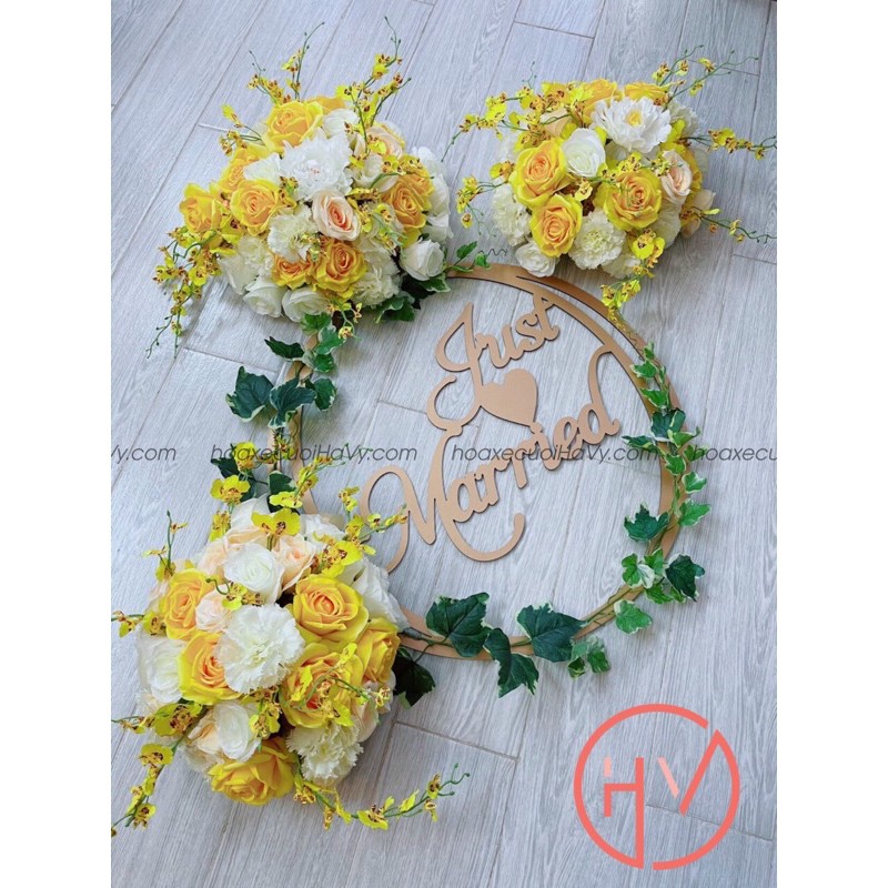 HOA XE CƯỚI ĐẸP MÀU TRẮNG VÀNG