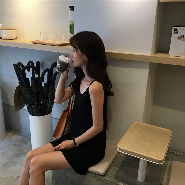 [Mã FAGREEN55 giảm tới 30K đơn 99K] Váy hai dây dáng rộng cổ chữ V màu trơn cá tính cho nữ | BigBuy360 - bigbuy360.vn
