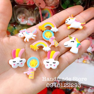 Charm cầu vồng unicorn